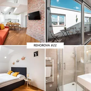 Appartement Rehorova, Praag