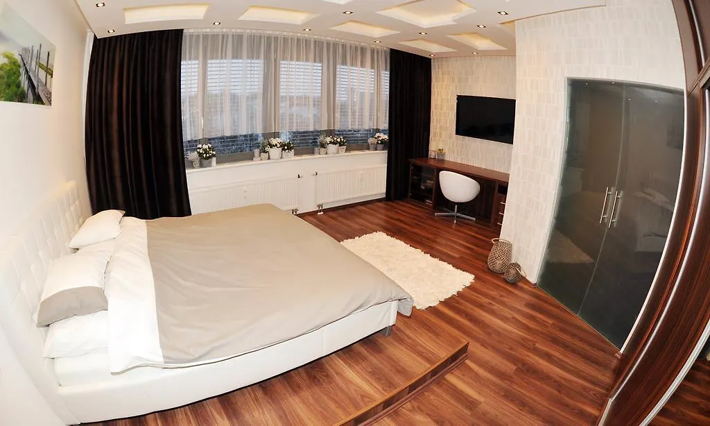Apartment Lupacova Prag